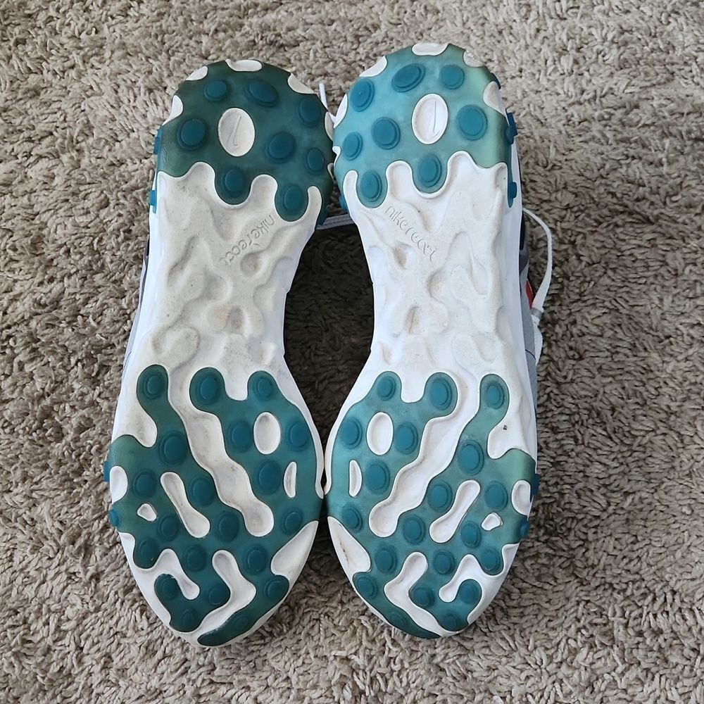 NIKE REACT ELEMENT 87 MENS 9.5 AQ1090-003 - Picture 5 of 7